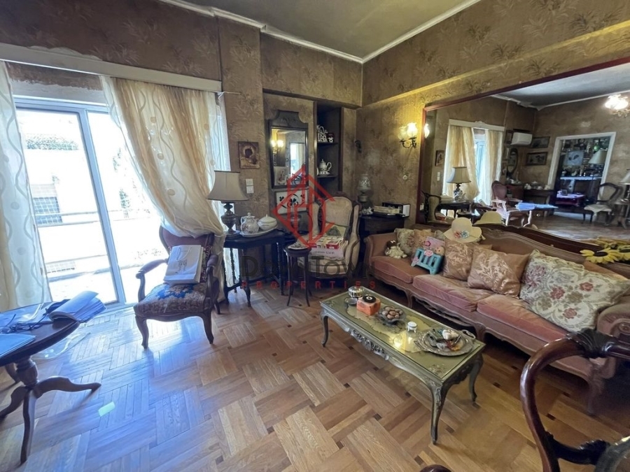 (For Sale) Residential Floor Apartment || Athens Center/Athens - 109 Sq.m, 3 Bedrooms, 260.000€ 