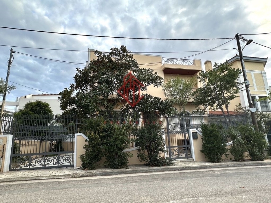 (Προς Πώληση) Κατοικία Μονοκατοικία || Αθήνα Βόρεια/Κηφισιά - 214 τ.μ, 3 Υ/Δ, 510.000€ 