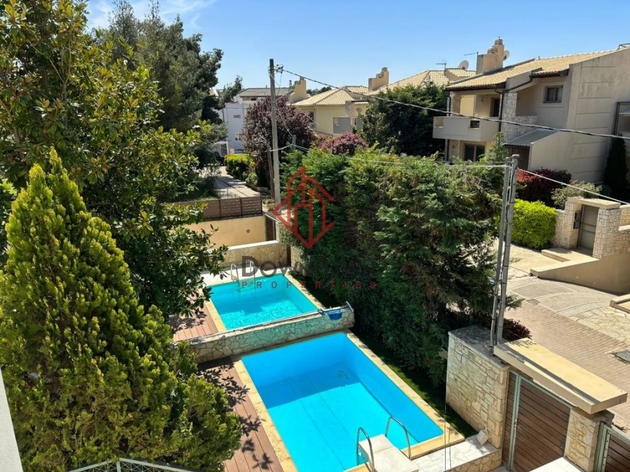 (Προς Πώληση) Κατοικία Μεζονέτα || Αθήνα Βόρεια/Νέα Ερυθραία - 353 τ.μ, 6 Υ/Δ, 595.000€ 