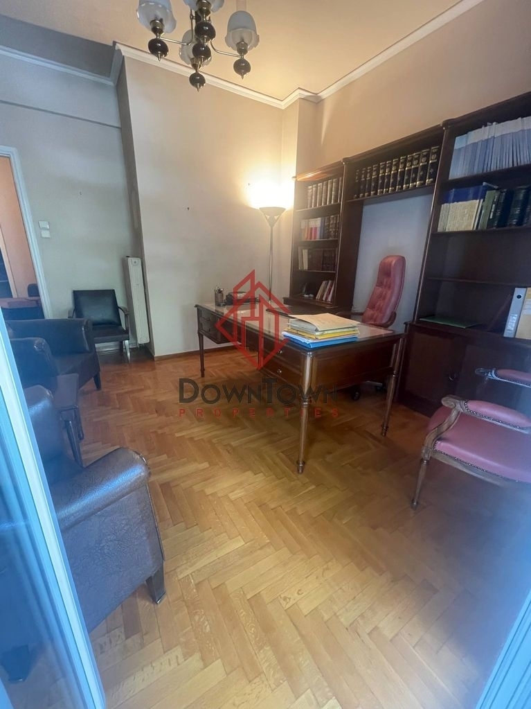 (For Sale) Residential Apartment || Athens Center/Athens - 53 Sq.m, 2 Bedrooms, 240.000€ 
