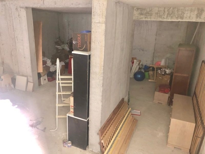 (For Sale) Commercial Retail Shop || Athens North/Nea Erithraia - 68 Sq.m, 160.000€ 